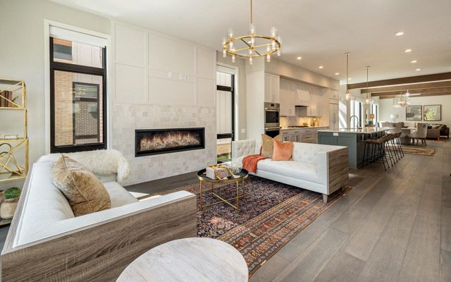 5589 N Danbury ROAD, Whitefish Bay, WI 53217