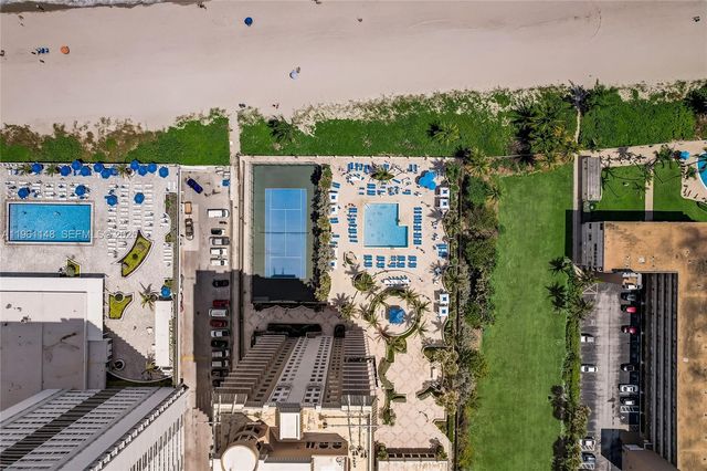 1920 S Ocean Dr 17D, Hallandale Beach, FL 33009