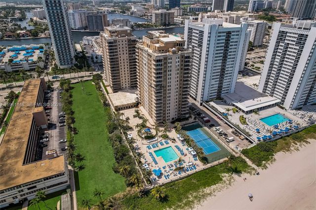 1920 S Ocean Dr 17D, Hallandale Beach, FL 33009