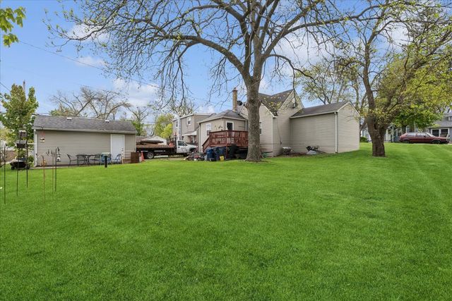 403 Highmoor Drive, Round Lake Park, IL 60073