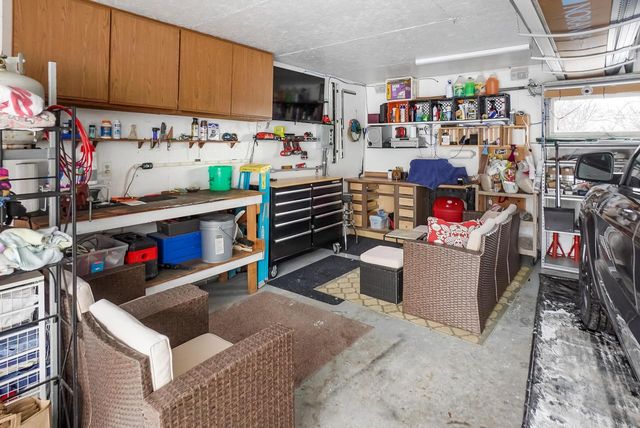 1807 Swartz DRIVE, Waukesha, WI 53188