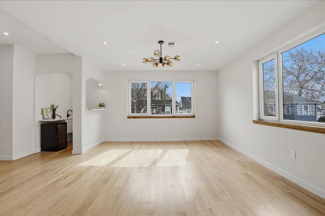 10 Purvis Street 10, Watertown, MA 02472