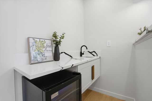 10 Purvis Street 10, Watertown, MA 02472