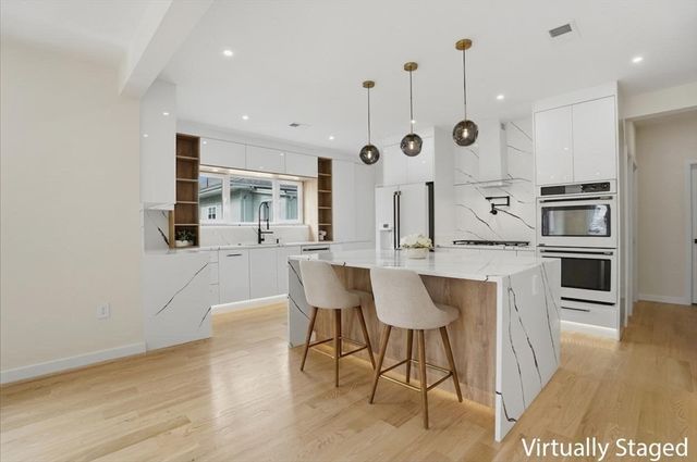 10 Purvis Street 10, Watertown, MA 02472