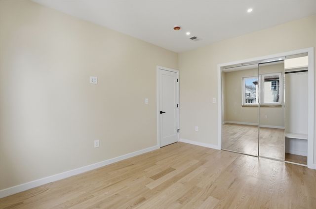 10 Purvis Street 10, Watertown, MA 02472