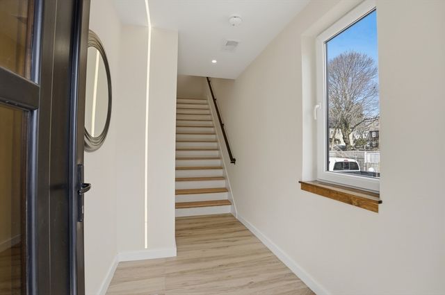 10 Purvis Street 10, Watertown, MA 02472