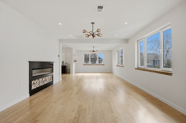 10 Purvis Street 10, Watertown, MA 02472