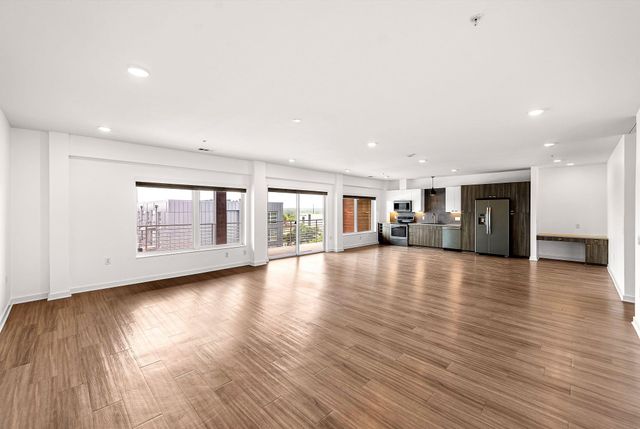 4361 S Congress Ave 514, Austin, TX 78745