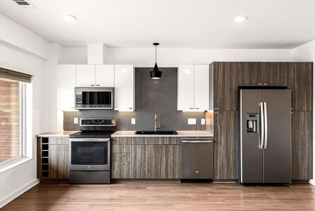 4361 S Congress Ave 514, Austin, TX 78745