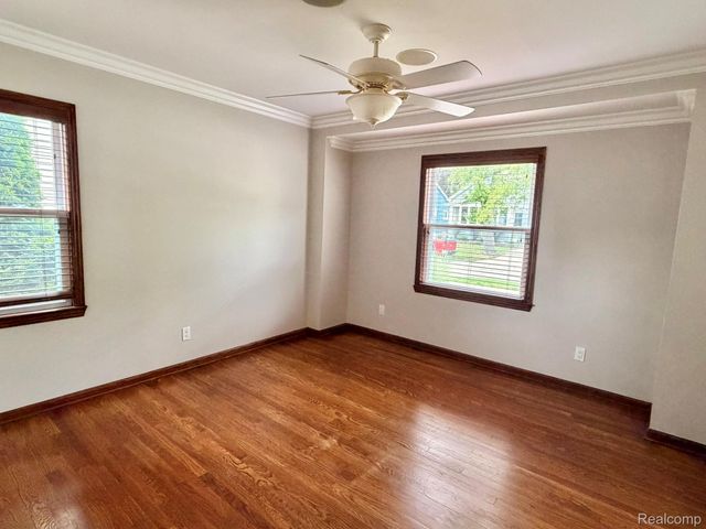 2111 Earlmont Road, Berkley, MI 48072