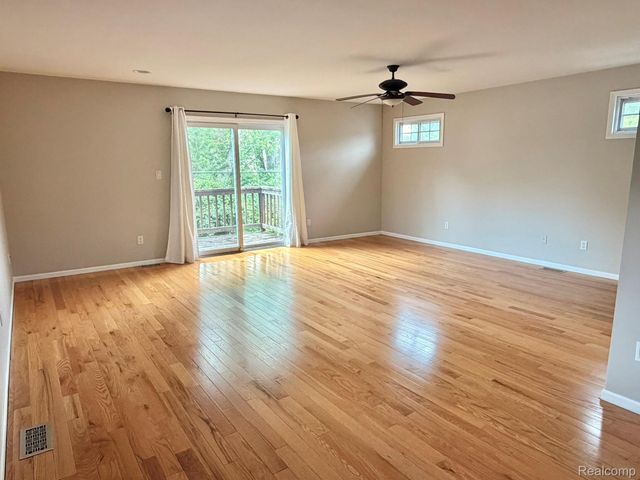 2111 Earlmont Road, Berkley, MI 48072