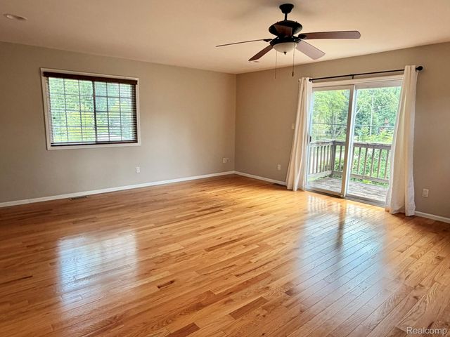 2111 Earlmont Road, Berkley, MI 48072