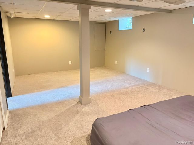 2111 Earlmont Road, Berkley, MI 48072