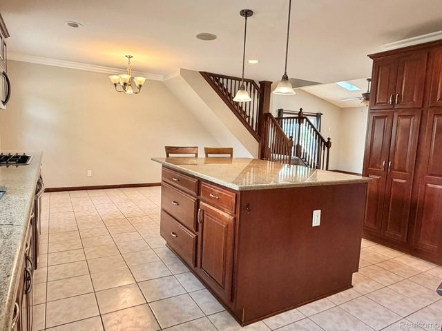 2111 Earlmont Road, Berkley, MI 48072