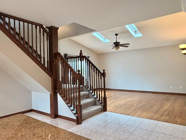 2111 Earlmont Road, Berkley, MI 48072