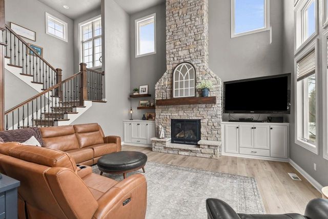 657 HIDEAWAY COURT, Combined Locks, WI 54113