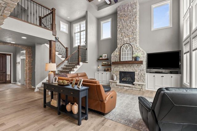 657 HIDEAWAY COURT, Combined Locks, WI 54113