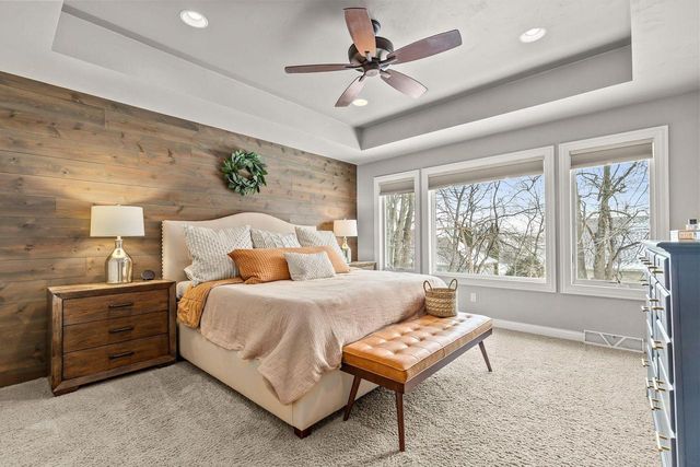 657 HIDEAWAY COURT, Combined Locks, WI 54113