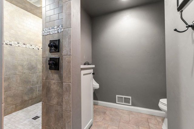 657 HIDEAWAY COURT, Combined Locks, WI 54113