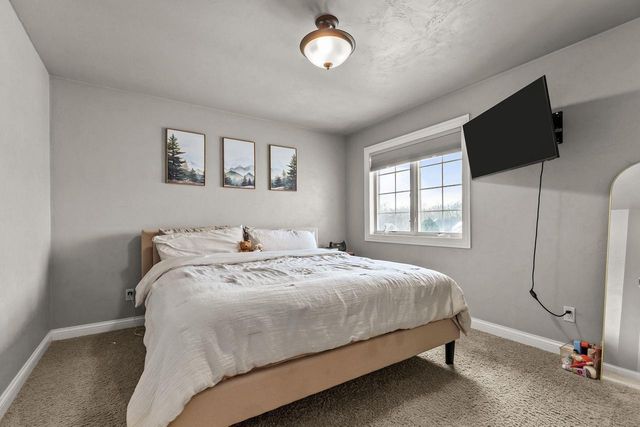 657 HIDEAWAY COURT, Combined Locks, WI 54113