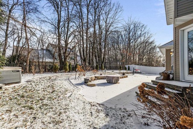 657 HIDEAWAY COURT, Combined Locks, WI 54113