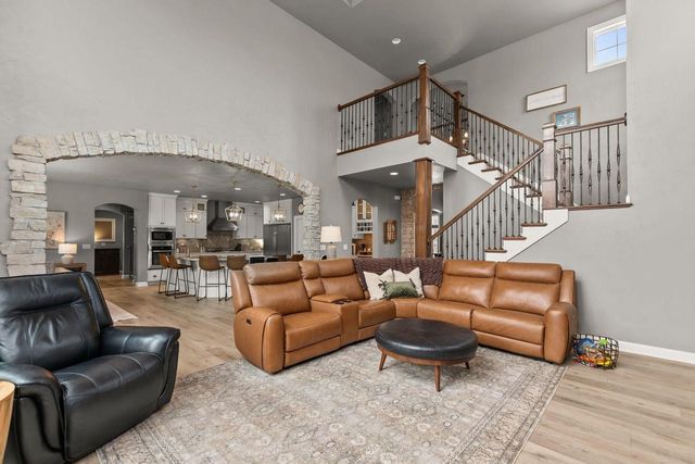 657 HIDEAWAY COURT, Combined Locks, WI 54113