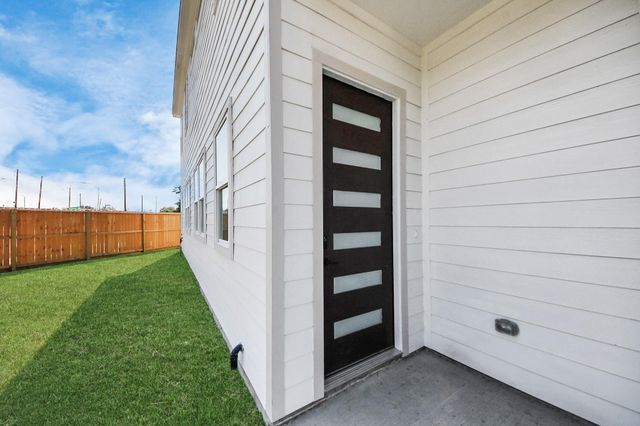 4133 E Toliver Street, Houston, TX 77016