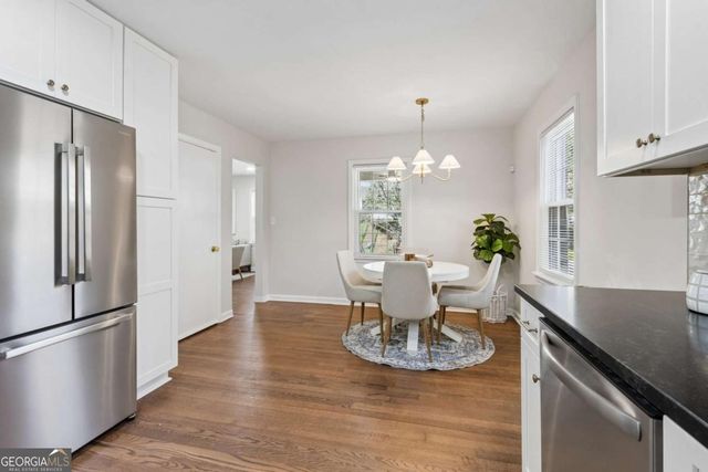 490 Lynnhaven Drive SW, Atlanta, GA 30310