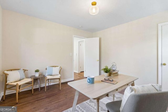 490 Lynnhaven Drive SW, Atlanta, GA 30310