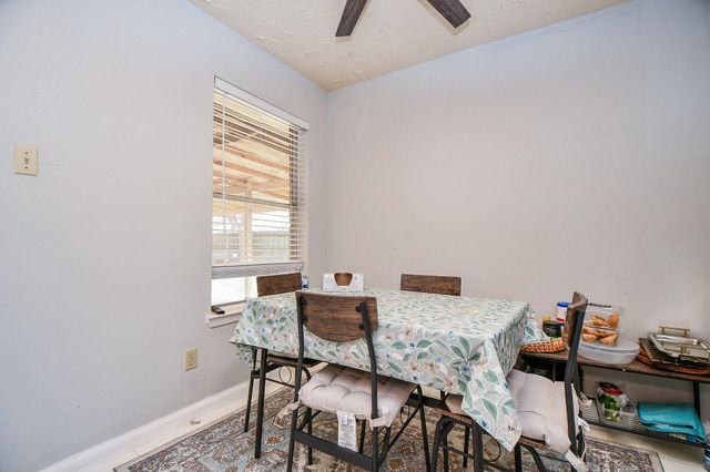 16711 Ribbonridge Drive, Sugar Land, TX 77498