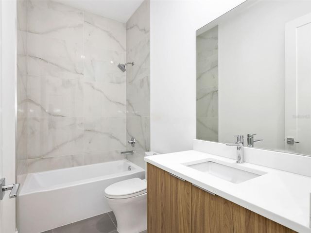 11161 CARNEGIE AVENUE, Englewood, FL 34224