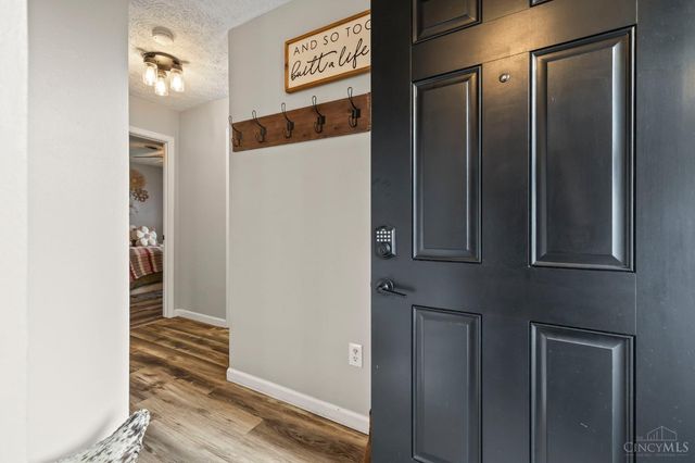 8969 Franklin Trenton Road, Franklin Twp, OH 45005