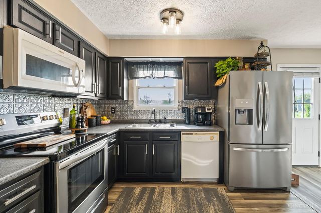 8969 Franklin Trenton Road, Franklin Twp, OH 45005