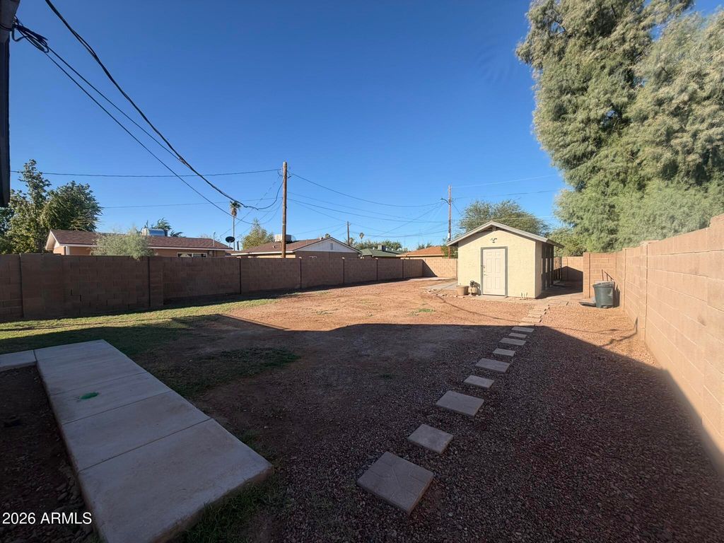 6710 N 55TH Avenue, Glendale, AZ 85301 — photo 3