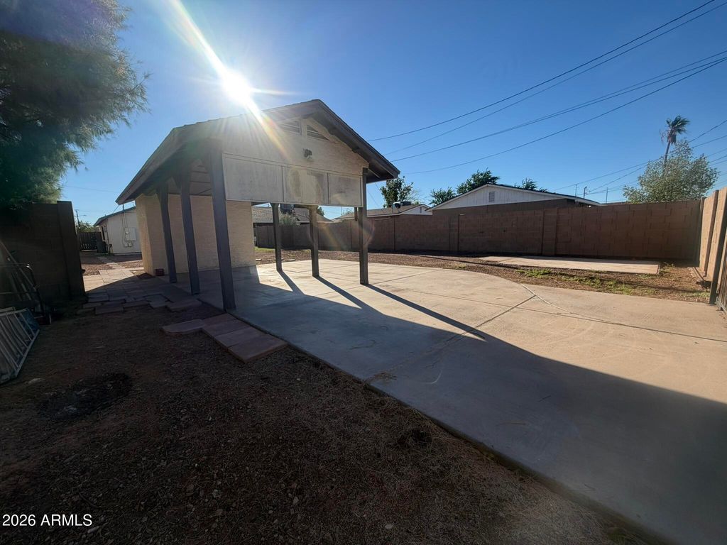 6710 N 55TH Avenue, Glendale, AZ 85301 — photo 5