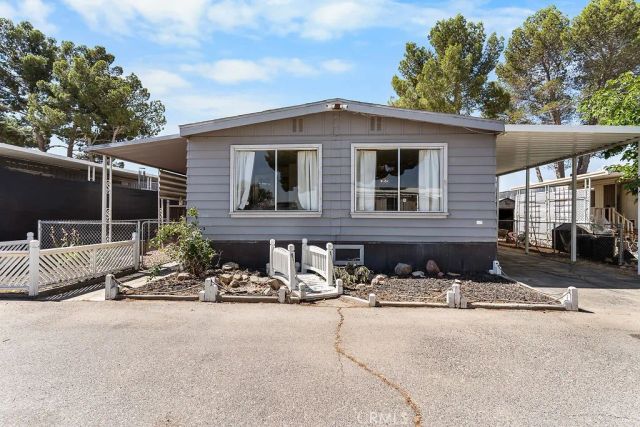 18772 Bellflower 5, Adelanto, CA 92301