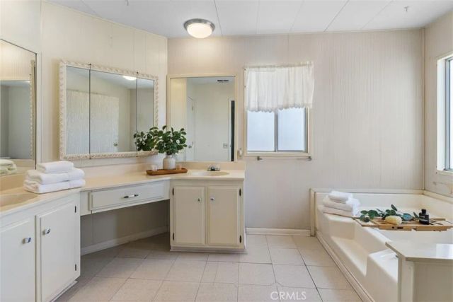 18772 Bellflower 5, Adelanto, CA 92301