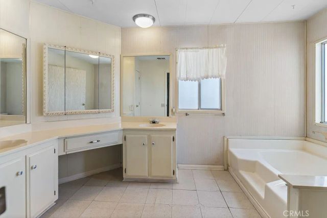 18772 Bellflower 5, Adelanto, CA 92301