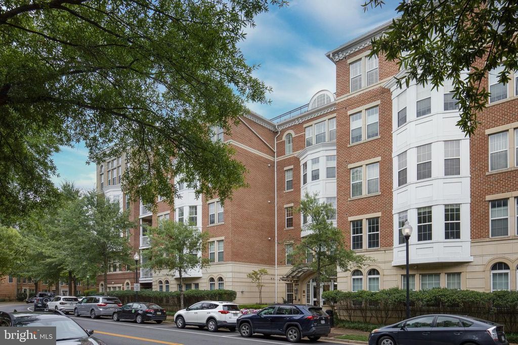 400 CAMERON STATION BLVD #323, Alexandria, VA 22304