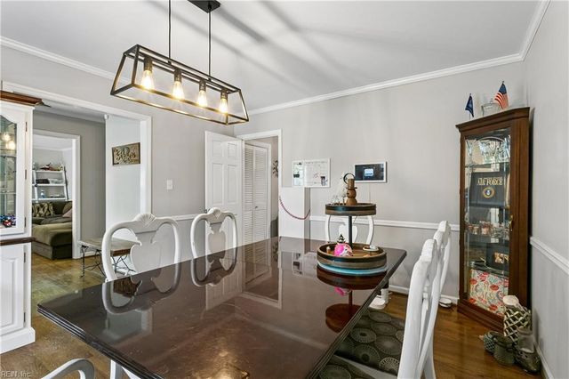 9 Hatteras LNDG, Hampton, VA 23669