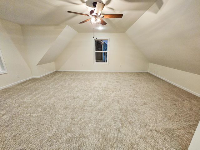 607 Apple Blossom Trl, Shelbyville, TN 37160