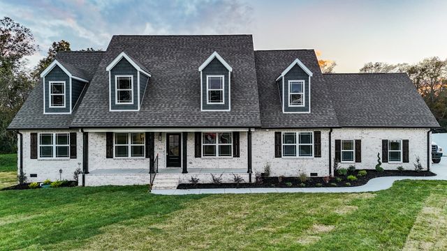 607 Apple Blossom Trl, Shelbyville, TN 37160