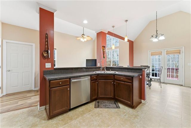 658 Bentonville Lane, Douglasville, GA 30134