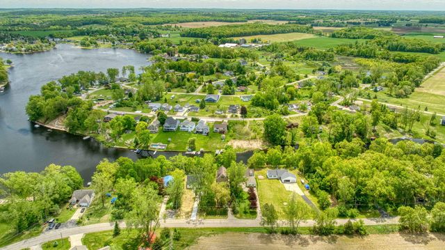 10771 Woodbrook Drive, Somerset Twp, MI 49233
