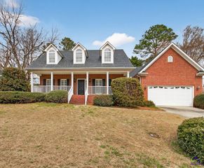 527 Sugarloaf Drive, Macon, GA 31204
