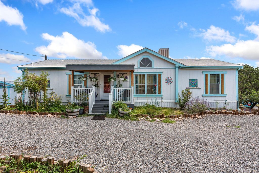 21 SAN FRANCISCO HILLS Road, Placitas, NM 87043