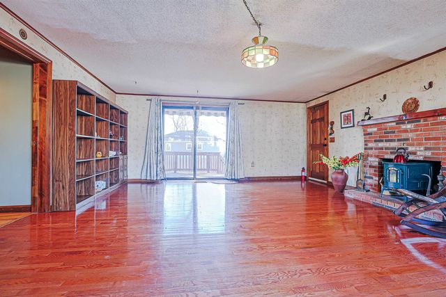 21 Clearview Drive, Nashua, NH 03062