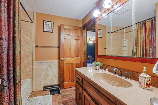 21 Clearview Drive, Nashua, NH 03062