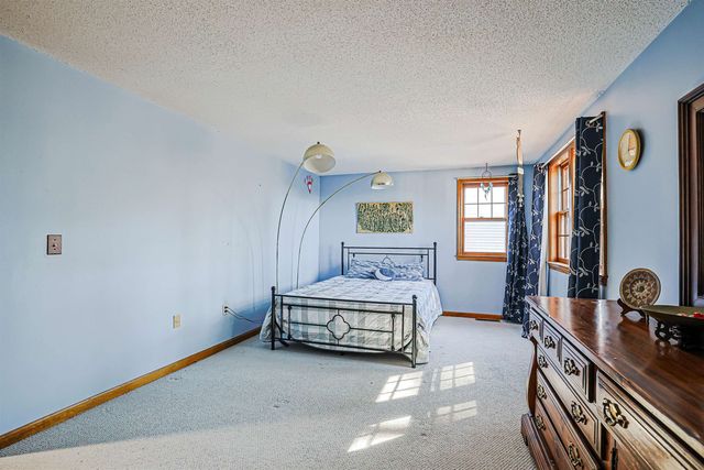 21 Clearview Drive, Nashua, NH 03062