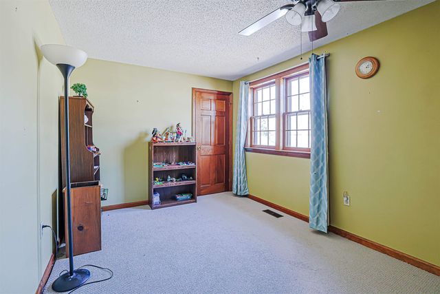 21 Clearview Drive, Nashua, NH 03062